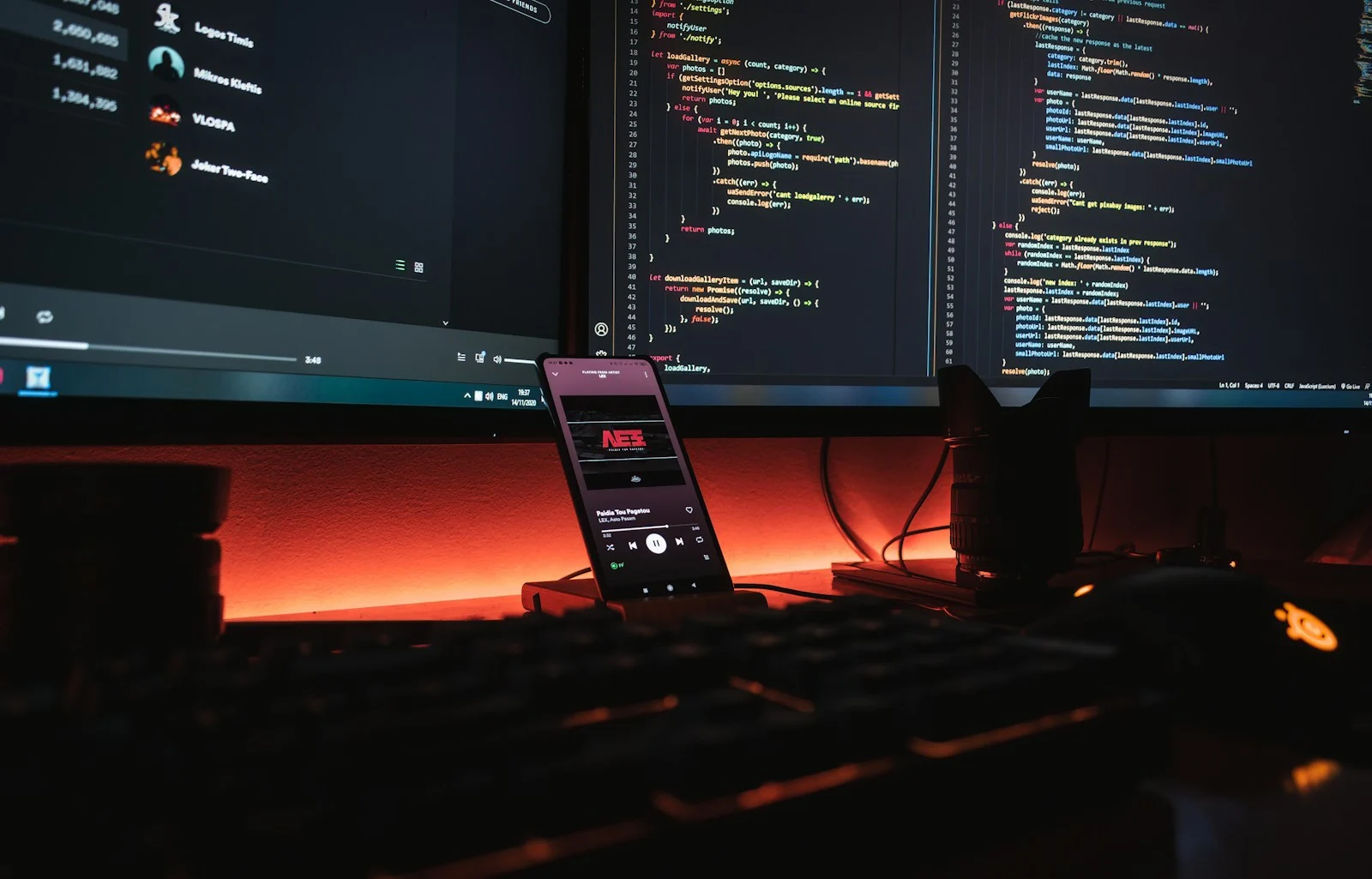 Màn hình mã nguồn minh họa quyền truy cập và kiểm soát kỹ thuật website