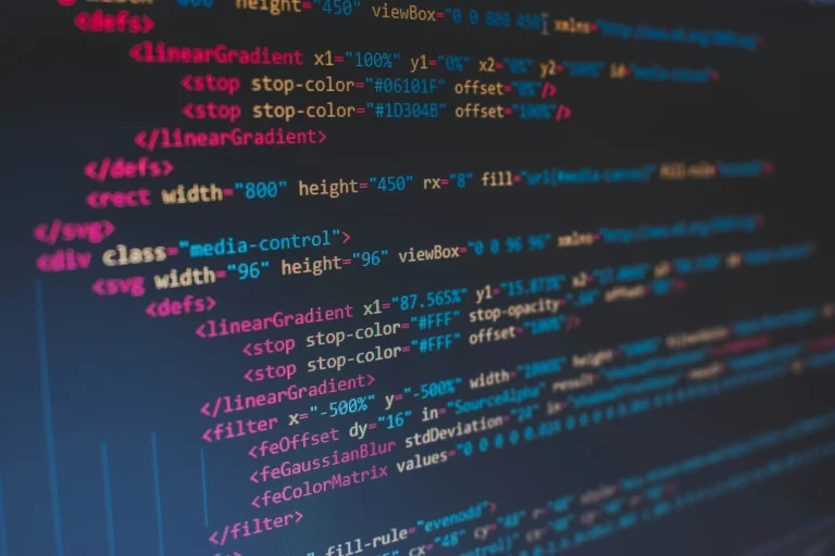 Màn hình mã nguồn minh họa việc rà soát plugin WordPress đã ngừng cập nhật